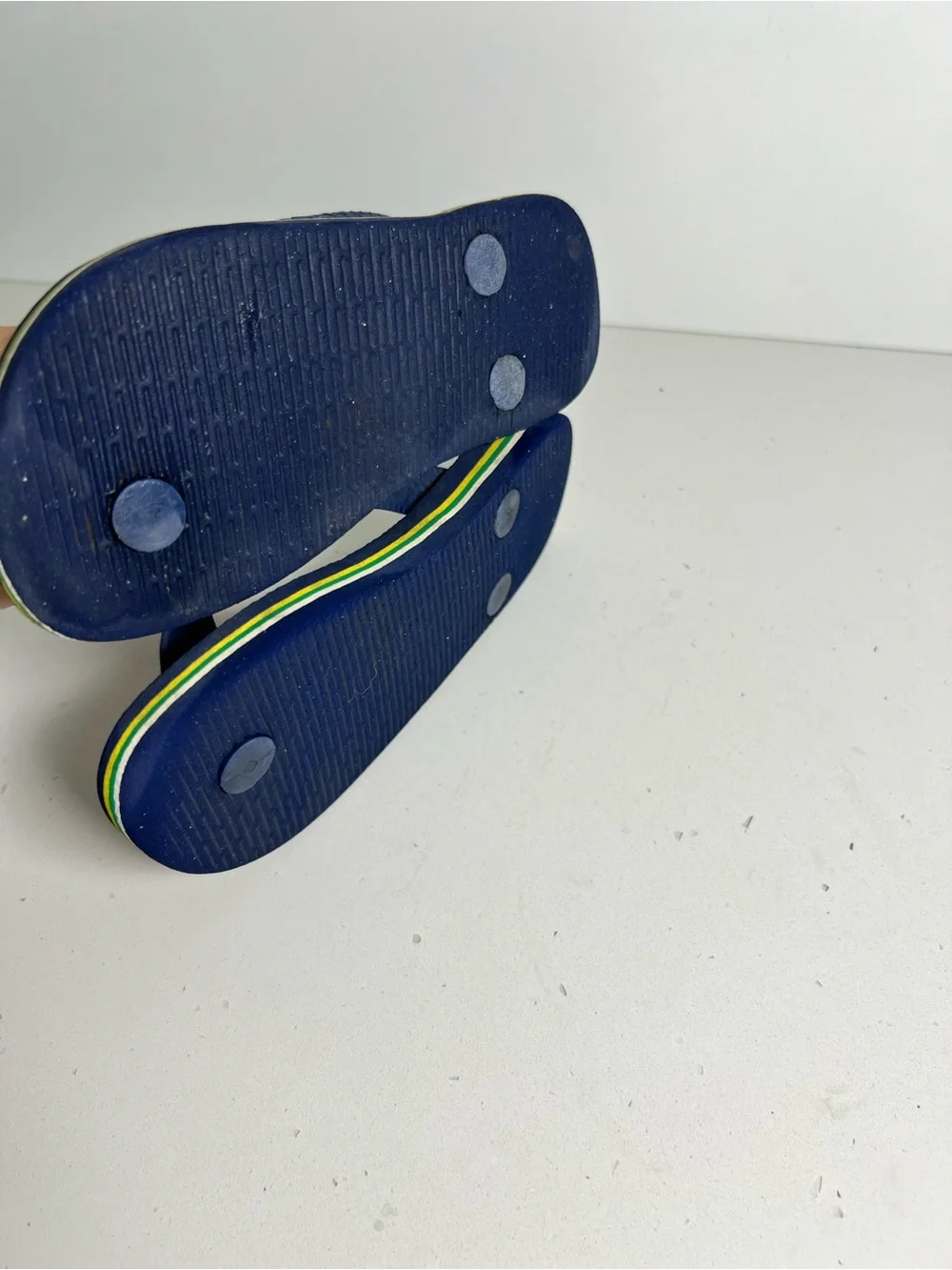 Havaianas Kids Navy Blue Flip Flop Sandals with Brazil Badge size 9/10 Toddler